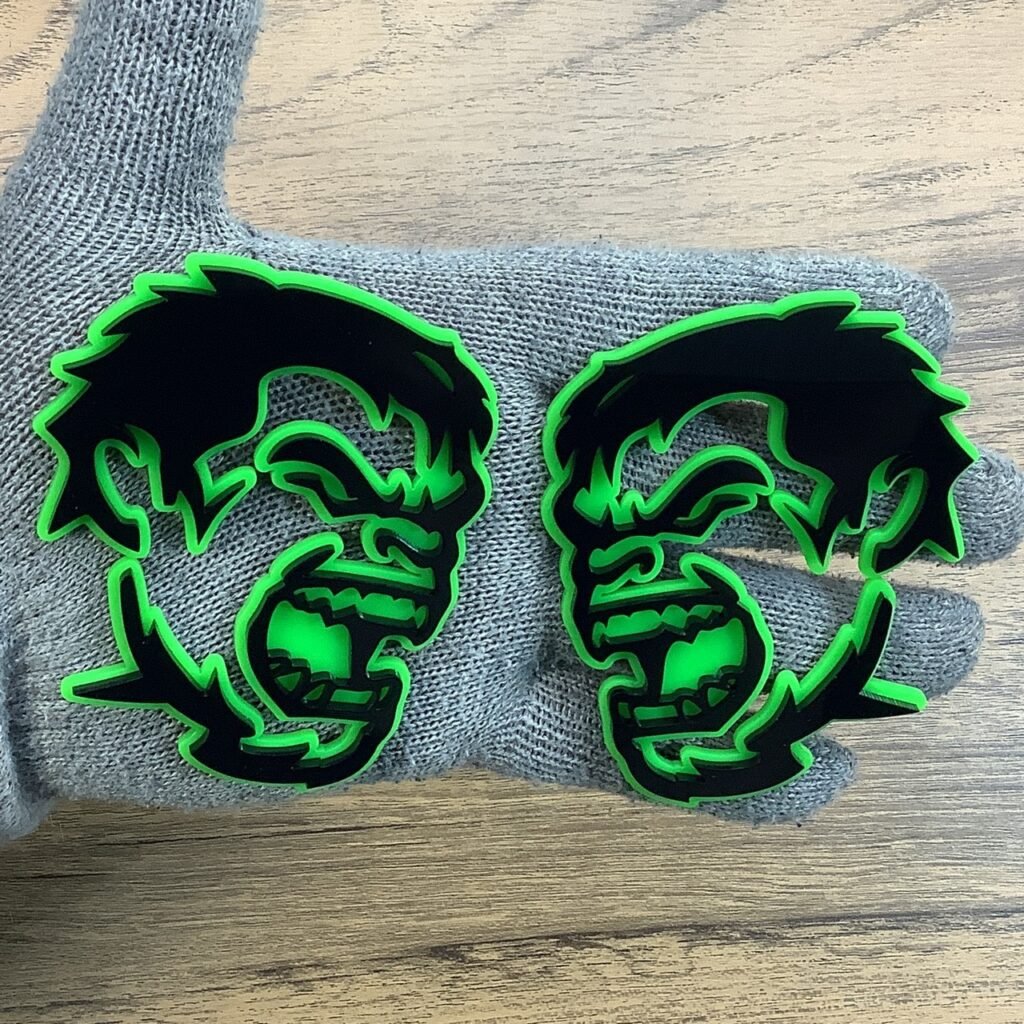 Badges Emblem Hell Hulk Lime Green, 2 Badges, Fender Angry Agressive