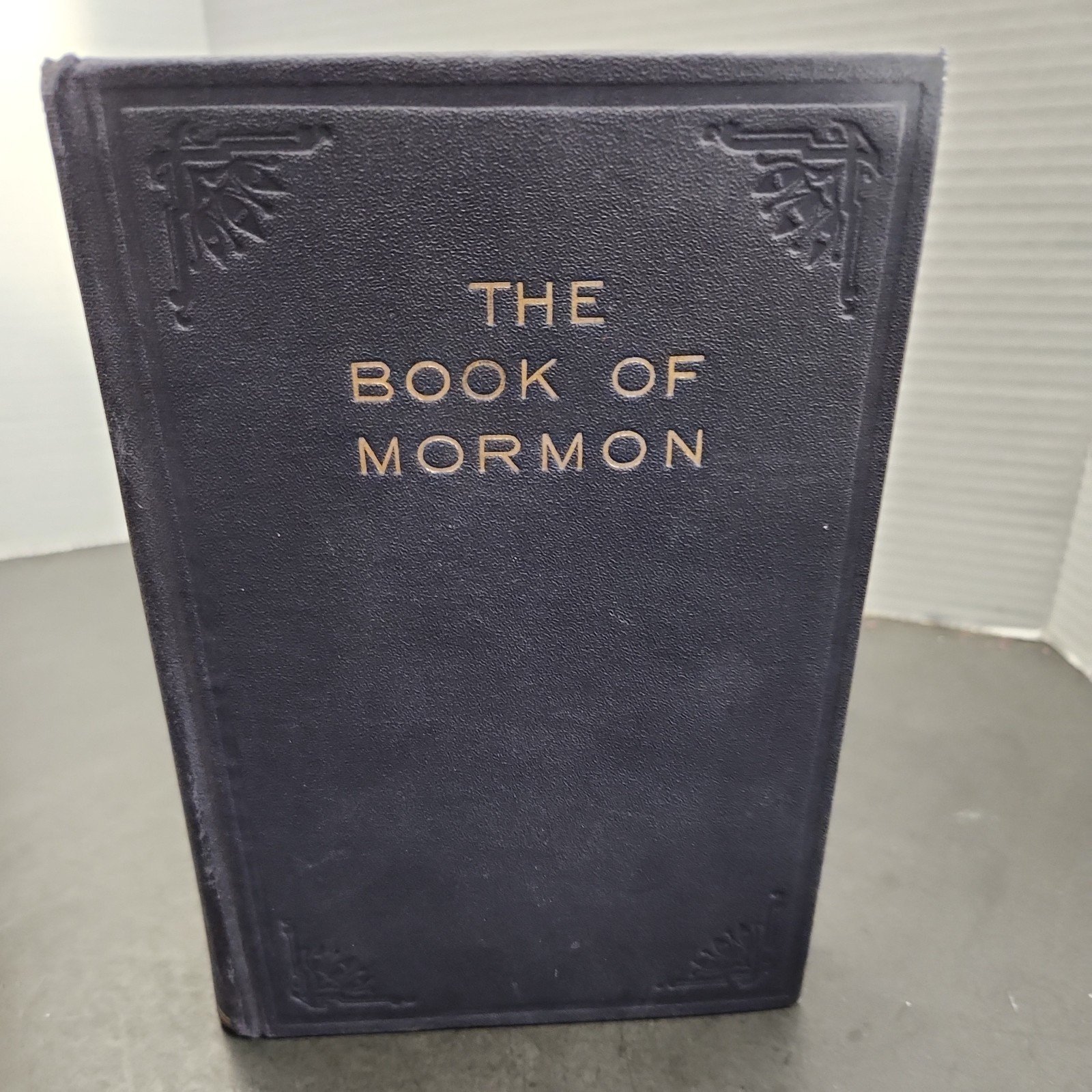 1921 book of mormon,  blue cloth hardcover,  connot error, good condition